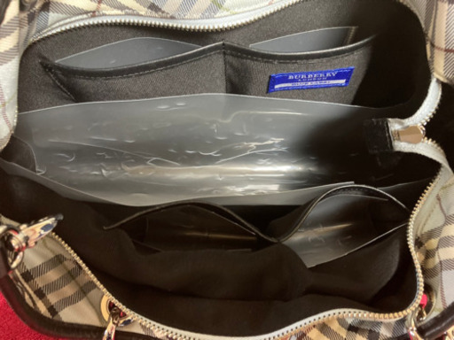 5MKO378 BURBERRY ハンドバッグ 黒 シンプル 布製