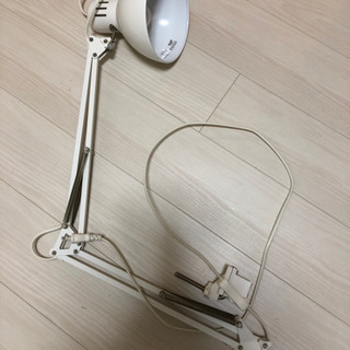 【ネット決済】IKEA 取り付け式ランプ　ホワイト