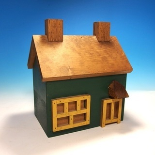 木製 小物入れ 家の形をした小物入れ