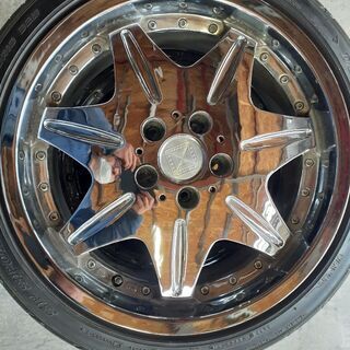 (0001)  225/40R18  114.3 5穴 ET48