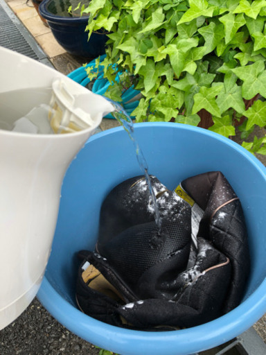 チャイルドシート　コンビ　徹底除菌洗浄済み