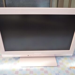 テレビ　１９型　パナソニック　ピンク