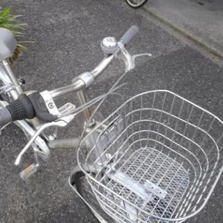 中古自転車1523 前後タイヤ新品！26インチ 6段ギヤ オートライト