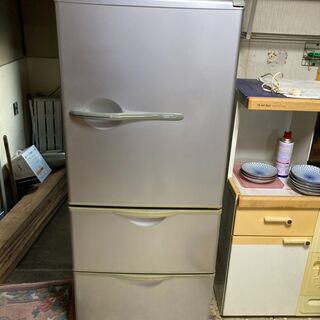 冷蔵庫　SANYO　2ドア　実働品　2005年製
