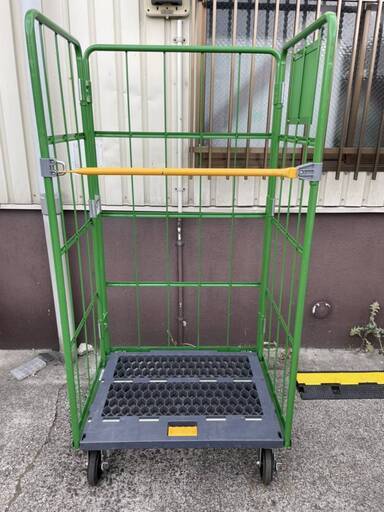 中古　カゴ台車　キャスター付　在庫3台　甲府市　カゴ車