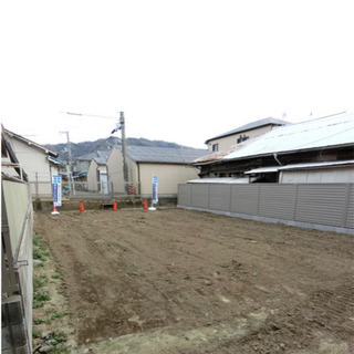 【四條畷駅】建築条件無し売り土地🏡東側日当たり良好☀️軽自動車4台駐車OK🚘 - 四條畷市