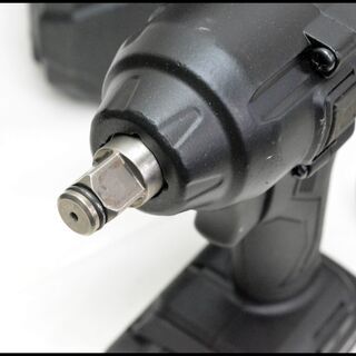 中古 アストロプロダクツ AP 1/2DR 18V インパクトレンチ ブラック（限定）バッテリー 充電器セット