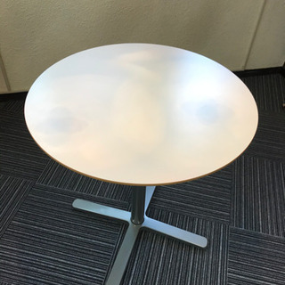 【ネット決済】円形テーブル　ホワイト