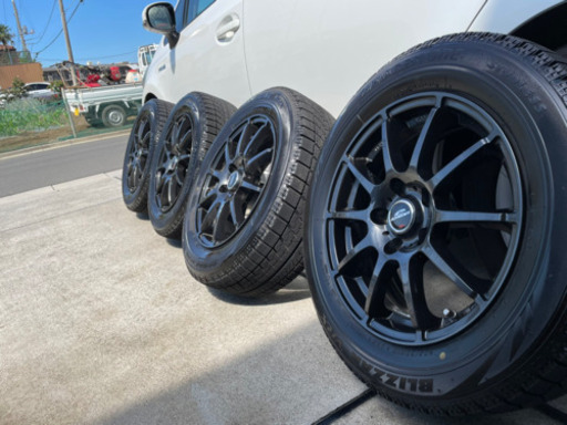 一部予約販売】 2020年製 ブリヂストン スタッドレスタイヤホイール 4 ...