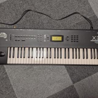 KORG X3 シンセサイザー 61鍵キーボード中古