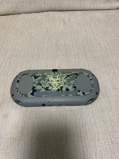 PS vita ゴッドイーター2限定モデル