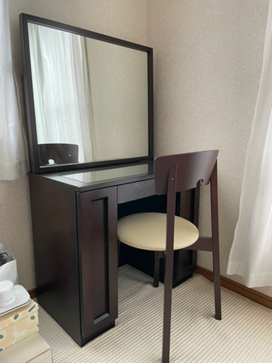 大塚家具 鏡台 ドレッサー 椅子付き （引き取り先決まりました