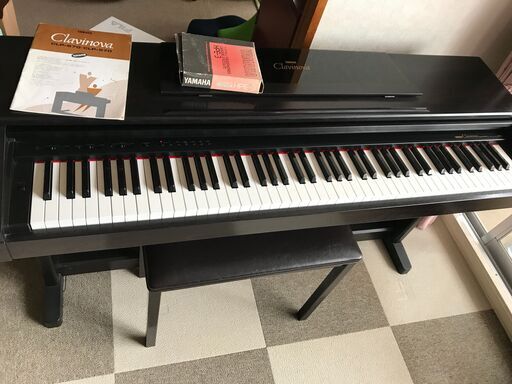 Yamaha Clavinova CLP-570 椅子付き