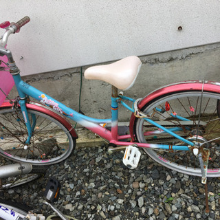 女の子　自転車