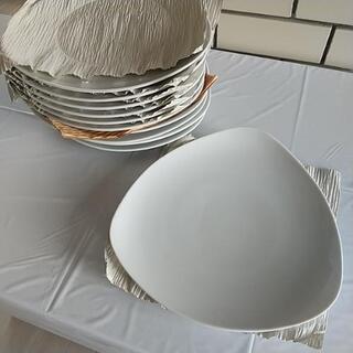 白い三角皿 11枚 20cm 