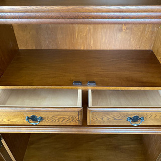 カリモク社製 食器棚 飾り棚 本棚 無垢材 【お引き取り予定決定済み】