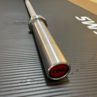 【美品】【値下げ】ONI パワーリフティングバー ショートスリーブバーベルシャフト(近隣であれば配達可能)(全長1820mm、通常のパワーラックで使用可能！)