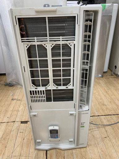 I107 動作確認済み♪ CORONA 2018年製 窓枠エアコン ルーム  
