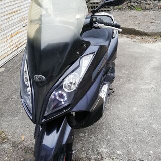 キムコ　ダウンタウン200i　セル始動で調子良い。 キムコ ダウンタウン200i セル始動で調子良い。