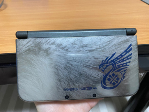 CAPCOM モンスターハンター4G スペシャルパック 3DSLL値下げします