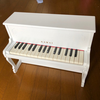 【ネット決済】KAWAI  アップライト　ピアノ　　おもちゃ　楽器