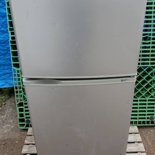 SANYO 冷蔵庫 2005年製