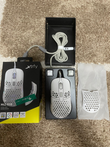 周辺機器 Xtrfy M42 RGB WHITE