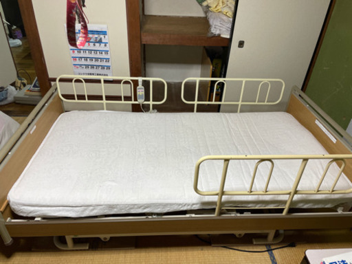 電動リクライニングベッド