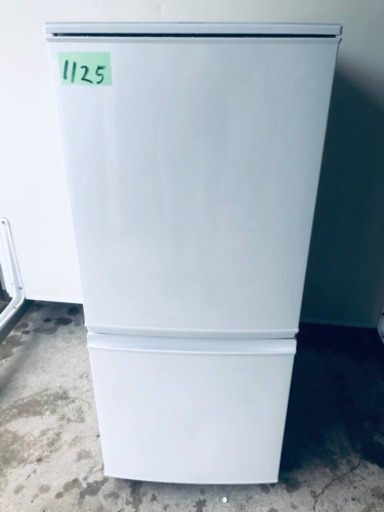 1125番シャープ✨ノンフロン冷凍冷蔵庫✨SJ-D14B-W‼️