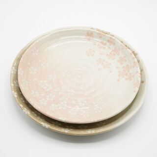 【中古】桜柄の大皿中皿2枚セット