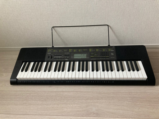 CASIO カシオ　電子ピアノ　電子キーボード