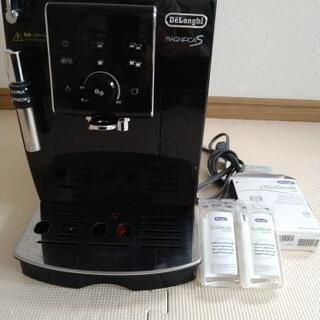 ★取引中【DeLonghi（デロンギ）】コーヒーメーカー　全自動...