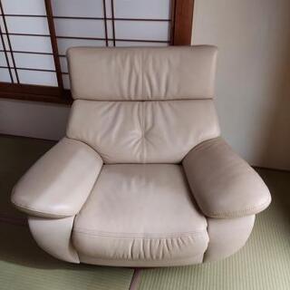 カリモクのソファー