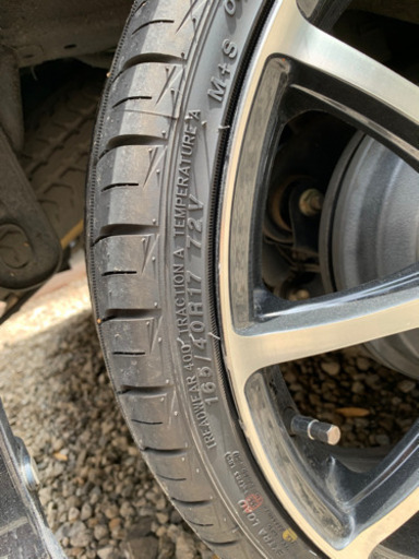 17インチ5.5J オフセット+40 ロクサーニバドックス 【公式通販】