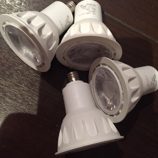  E11 LED スポットライト， E11口金 調光器対応
