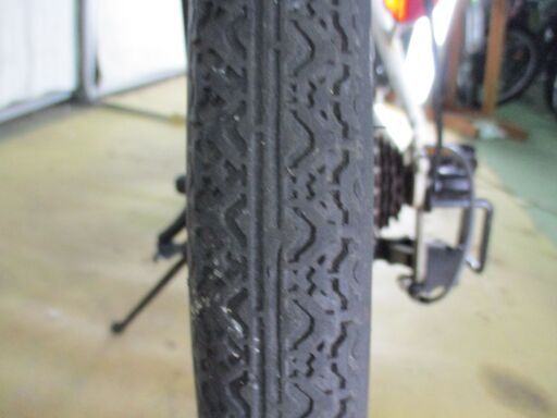 20インチ 折りたたみ自転車　VOLKSWAGEN　ホワイト　6段　B293 20インチ 折りたたみ自転車 VOLKSWAGEN ホワイト 6段 B293