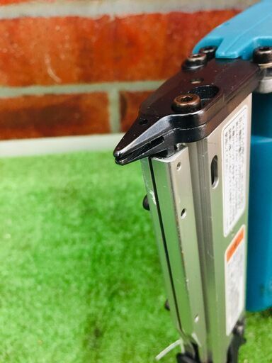 マキタ PT350D 充電式ピンタッカ【リライズ野田愛宕店】【店頭取引限定