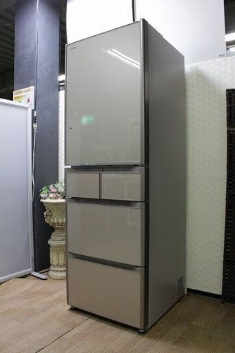 日立 冷凍冷蔵庫  5ドア R-S4200F XN [Sシリーズ 真空チルド （401L・右開き）ガラストップ クリスタルシャンパン] 2016年製 HITACHI 冷蔵庫 店頭引取大歓迎♪ R3280)