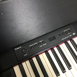 電子ピアノと消音マット Rolando