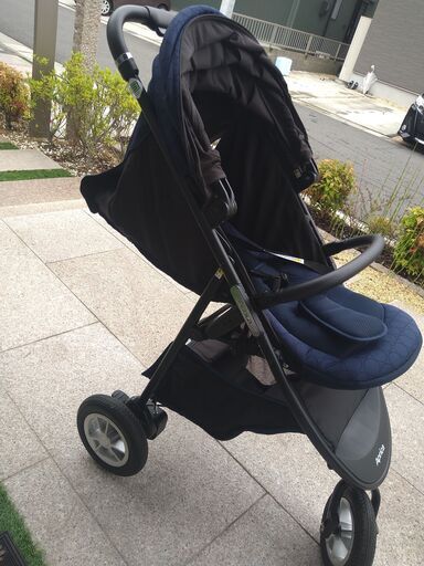 Aprica ベビーカー　美品