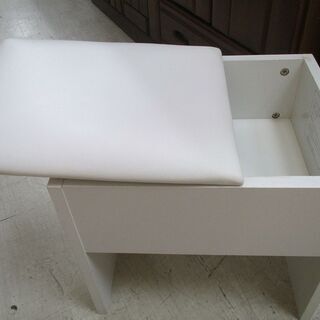 ID:G971230 ニトリ ドレッサー イス付き