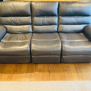 電動リクライニングソファー３人用　ニトリ