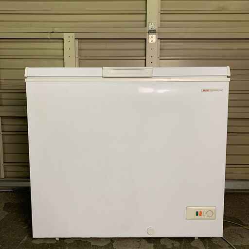 2010年製 冷凍庫 フリーザー ストッカー SANYO HF-21CP 冷蔵庫 菊TK