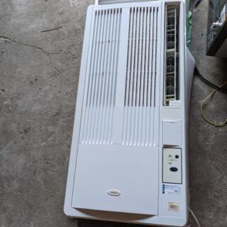 壁掛けエアコン 型名 kaw-1972