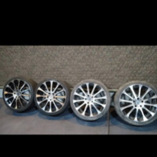 ワンボックス　ホイール4点