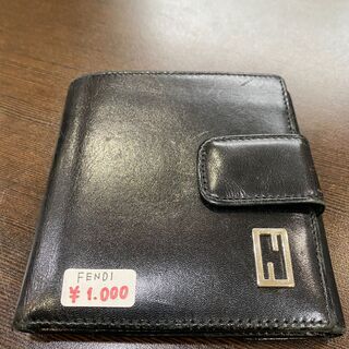 店頭販売済 2周年記念💝 フェンディ　2つ折り財布💝