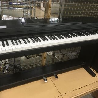 8000円)ヤマハ電子ピアノ YAMAHA Clavinova CLR-550