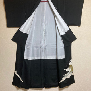 5MKO400 黒留袖 家紋 5つ 着物 風景柄 刺繍