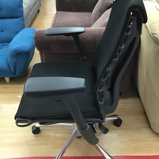 【取りに来れる方限定】Herman  Millerのエンボディチェアです！！！！！！