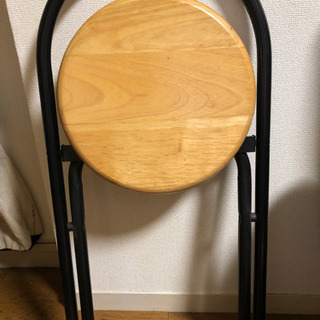折り畳み椅子木製